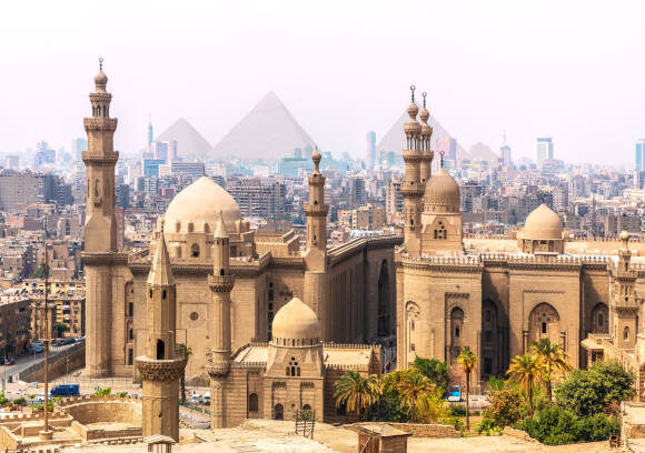 عمارة القاهرة في النجوم الزاهرة